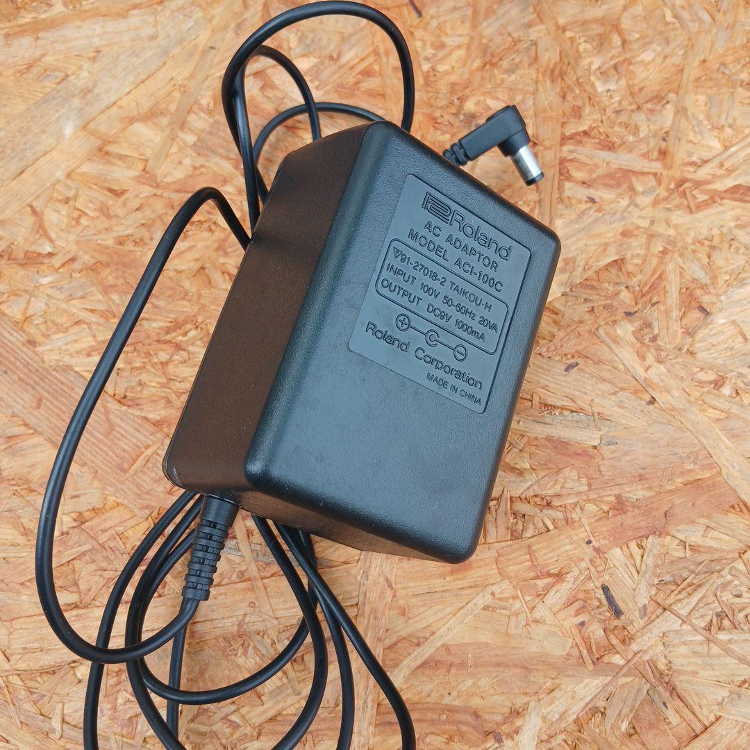 Roland　XP-10　シンセサイザー