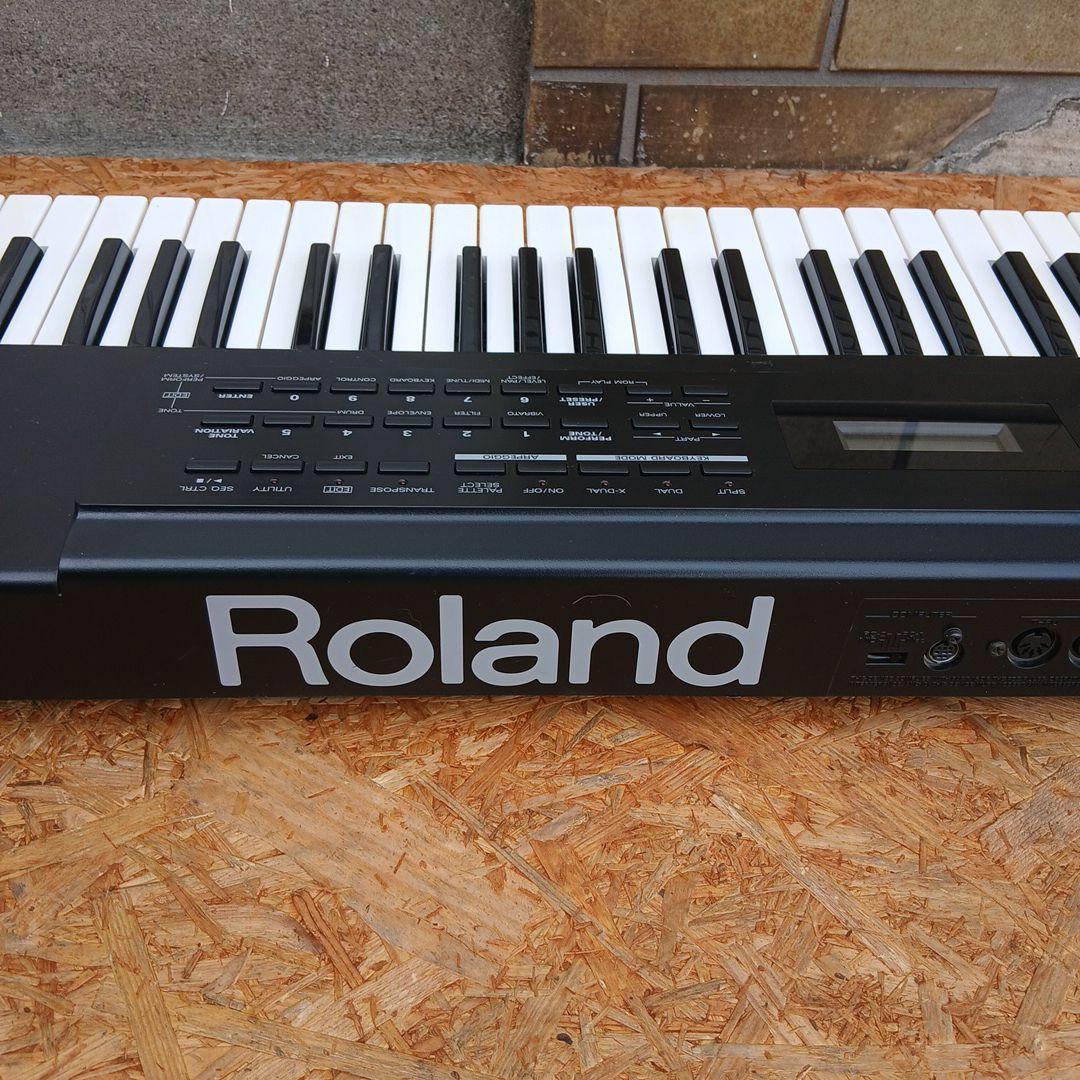 Roland　XP-10　シンセサイザー