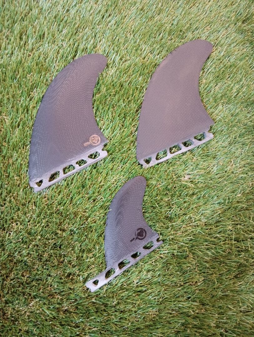 T*i様 ブラックハート　BH2+1 フィン　フューチャーフィン　ツインスタビ