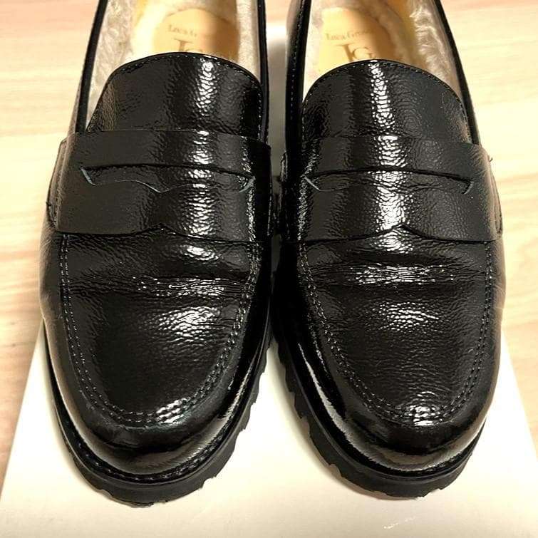 美品★ルーカグロッシ ムートン付きエナメル ローファー 35★人気完売