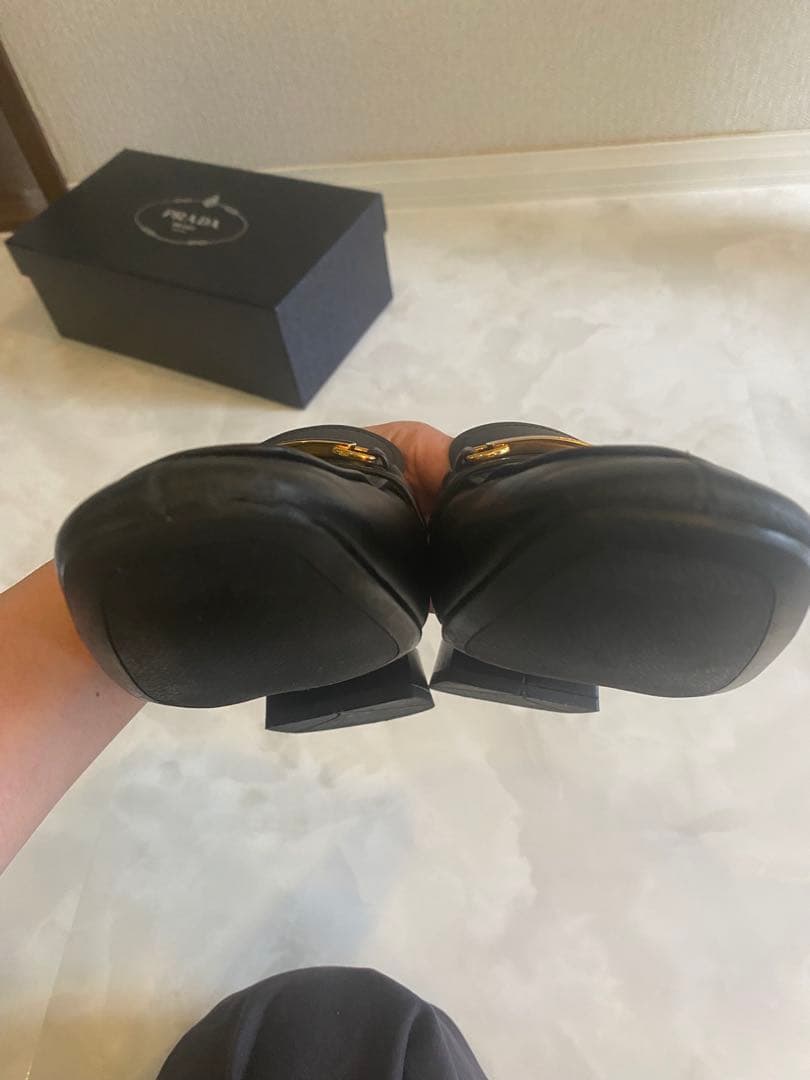 PRADA ブラック ミュール 低ヒール