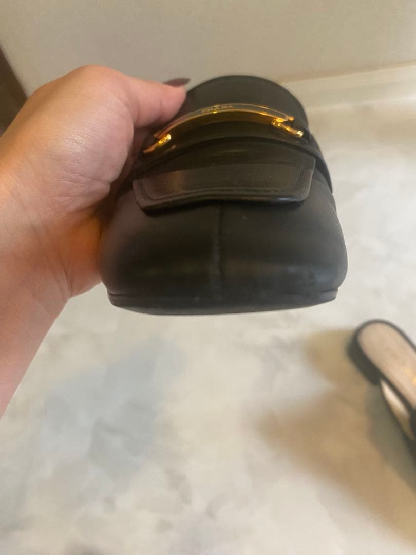 PRADA ブラック ミュール 低ヒール