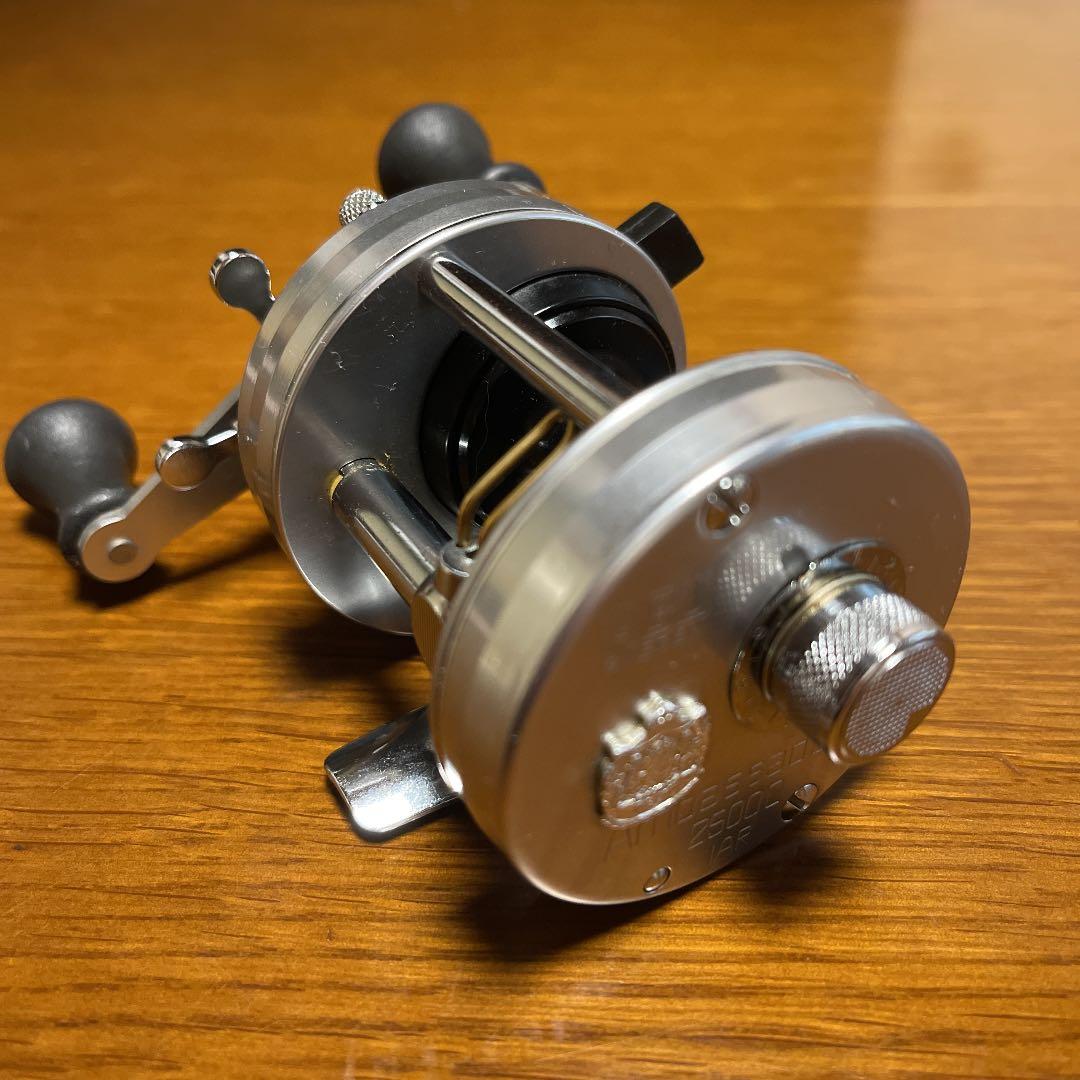 リール ABU ambassador 2500C IAR