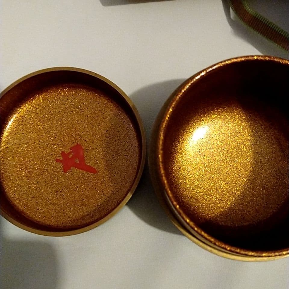 茶道具 荒井正春 中金の棗 共箱つき 抹茶 茶入れ