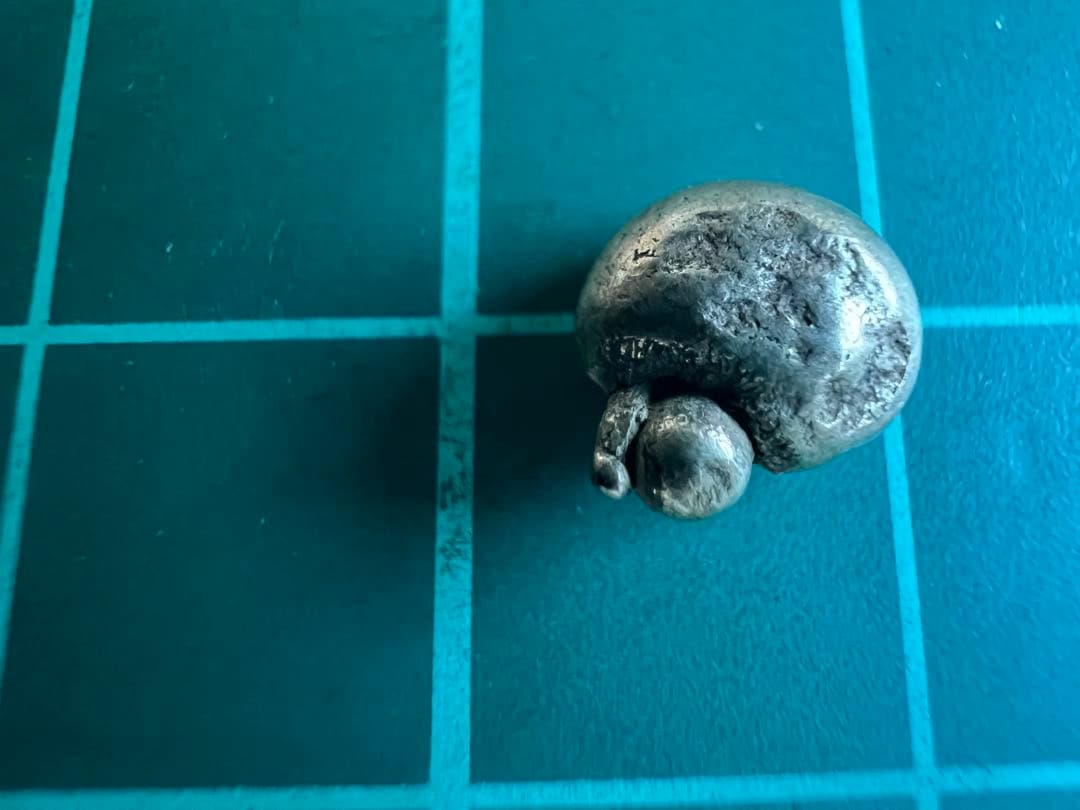 日本古金銀　安政露銀子持ち　0.97g