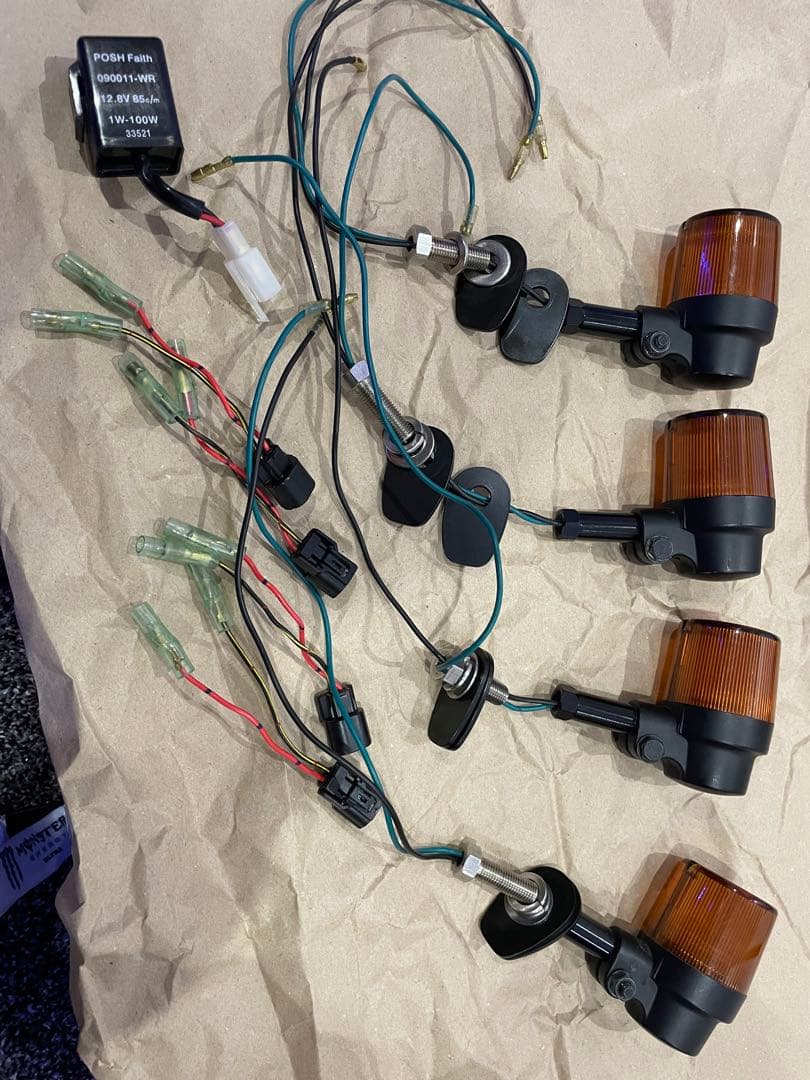 ※ひびあずゆづ POSHフェイス　z900rsスーパーバイクウィンカー