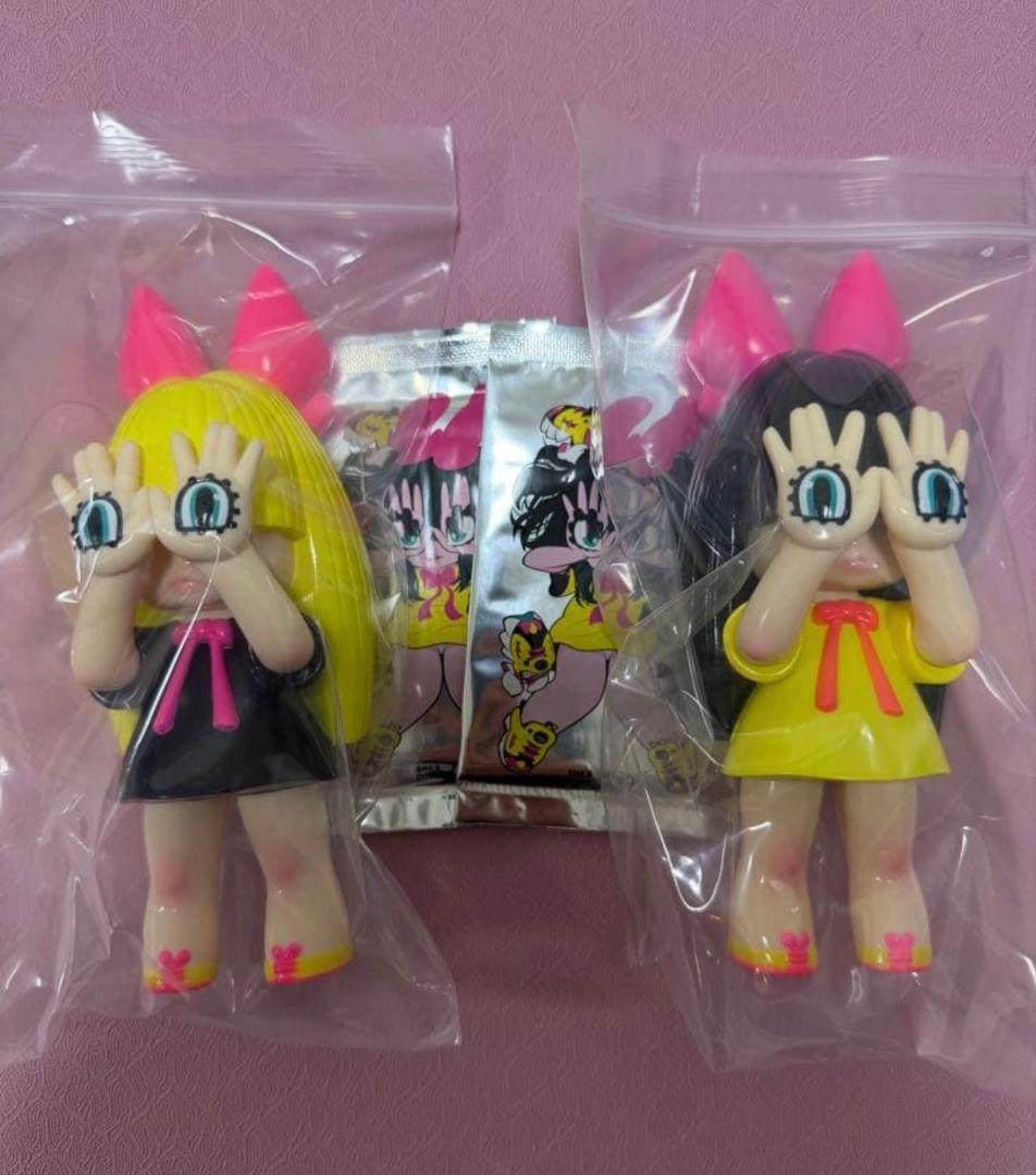 Reebok INSTAPUMP FURY 94 　にぎるちゃん　ソフビ&カード