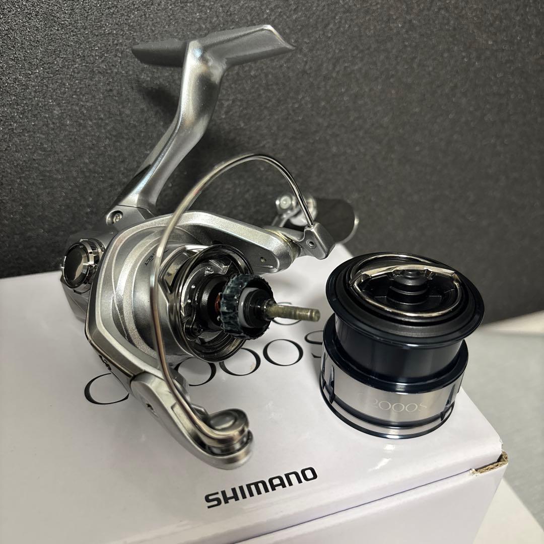 19ストラディック　C2000S