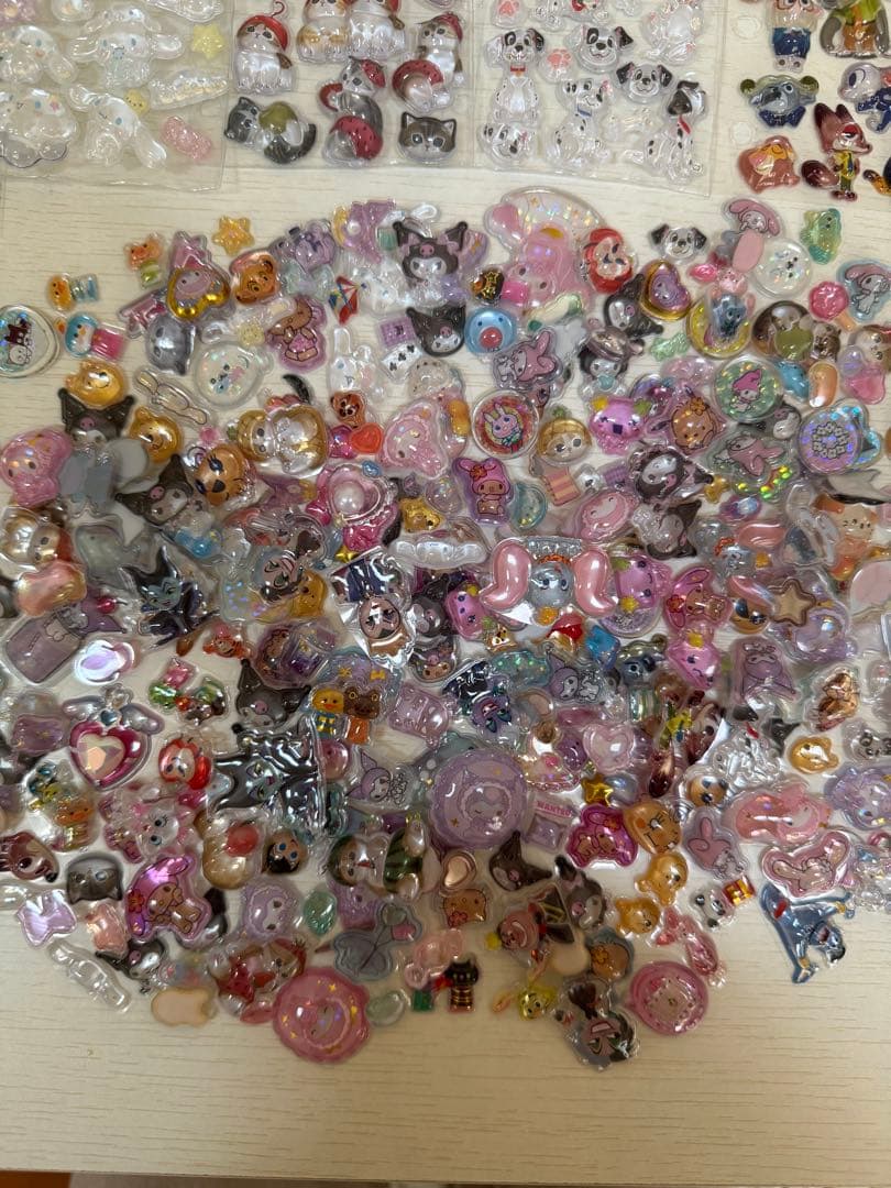 シール　ボンボンドロップシールなど