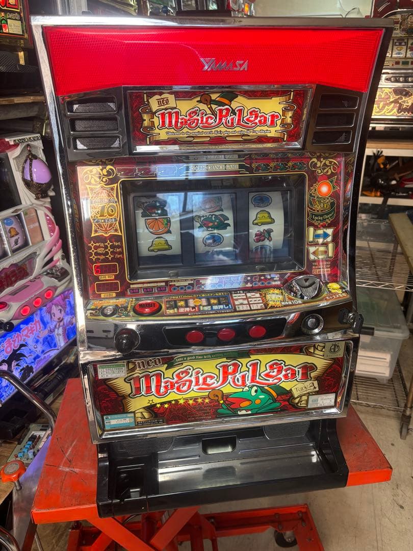 パチスロ4号機　山佐　ネオマジックパルサー