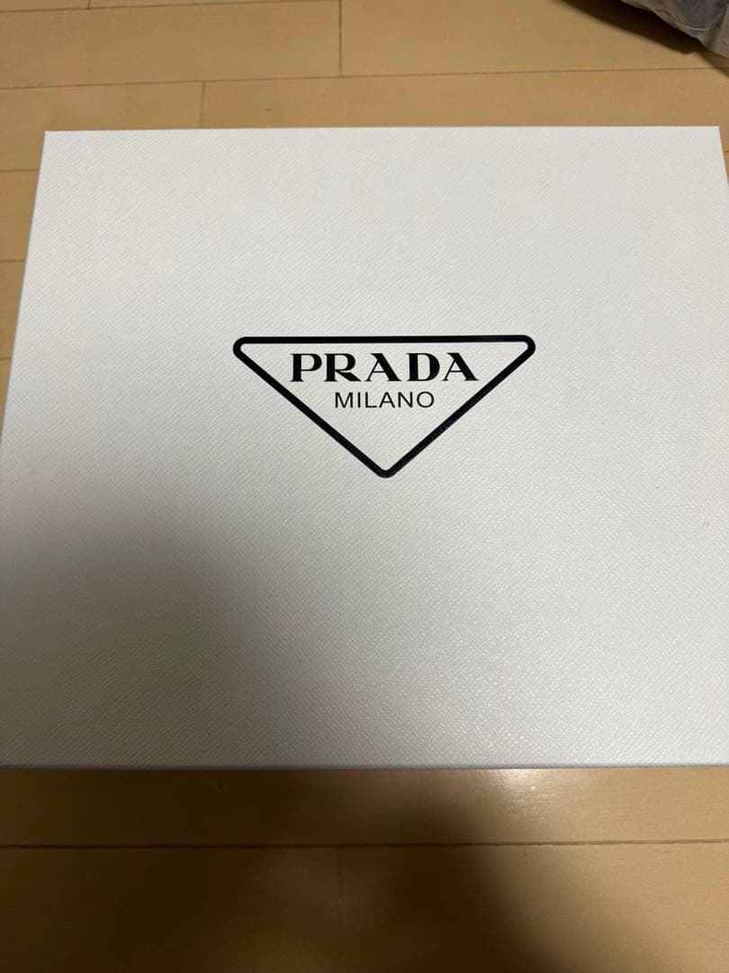 PRADA ラバーサンダル　ホワイト　箱付