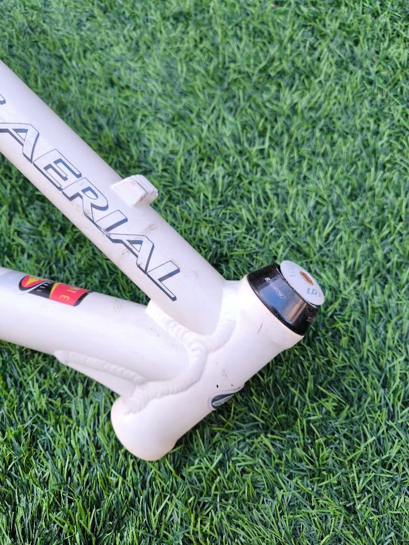 Louis Garneau XC Aerial Easton等 26インチセット