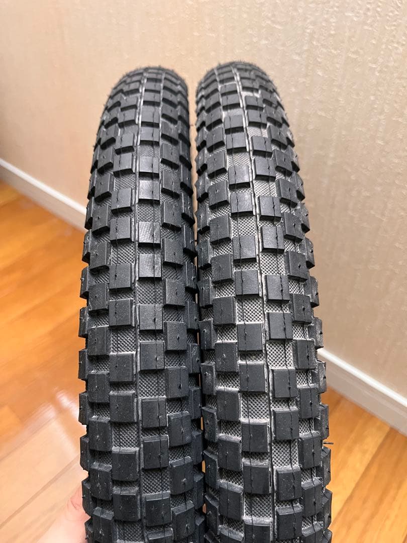 MAXXIS Holy Roller 20x1.95 タイヤ 2本セット