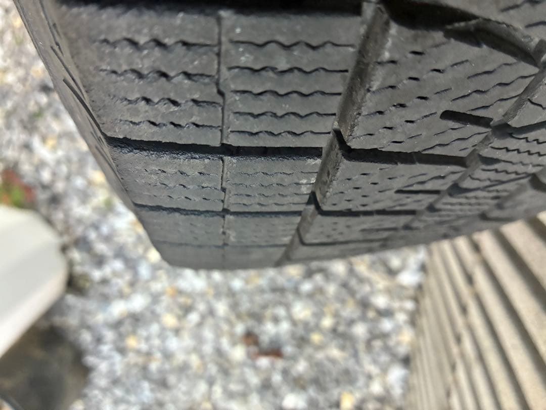 ヤリスクロス　スタッドレスタイヤ　ホイールセット205/65R16