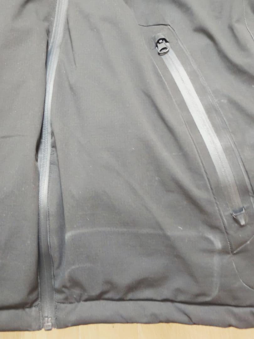 ジャッカル　サーモフォースジャケット　　Lサイズ ブラック