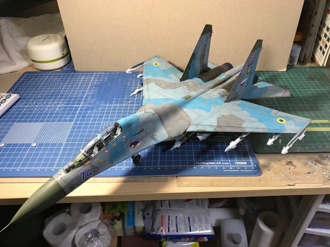 1/48 Su-27UB フランカーC 完成品