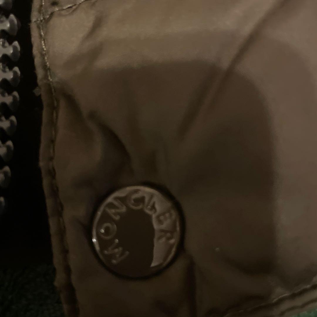 MONCLER ダークグリーン ベスト