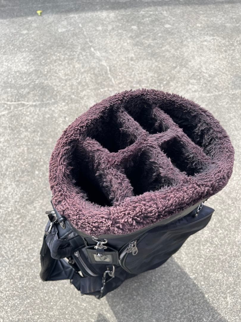 マークアンドロナ　キャディバッグ　ブラックカモ