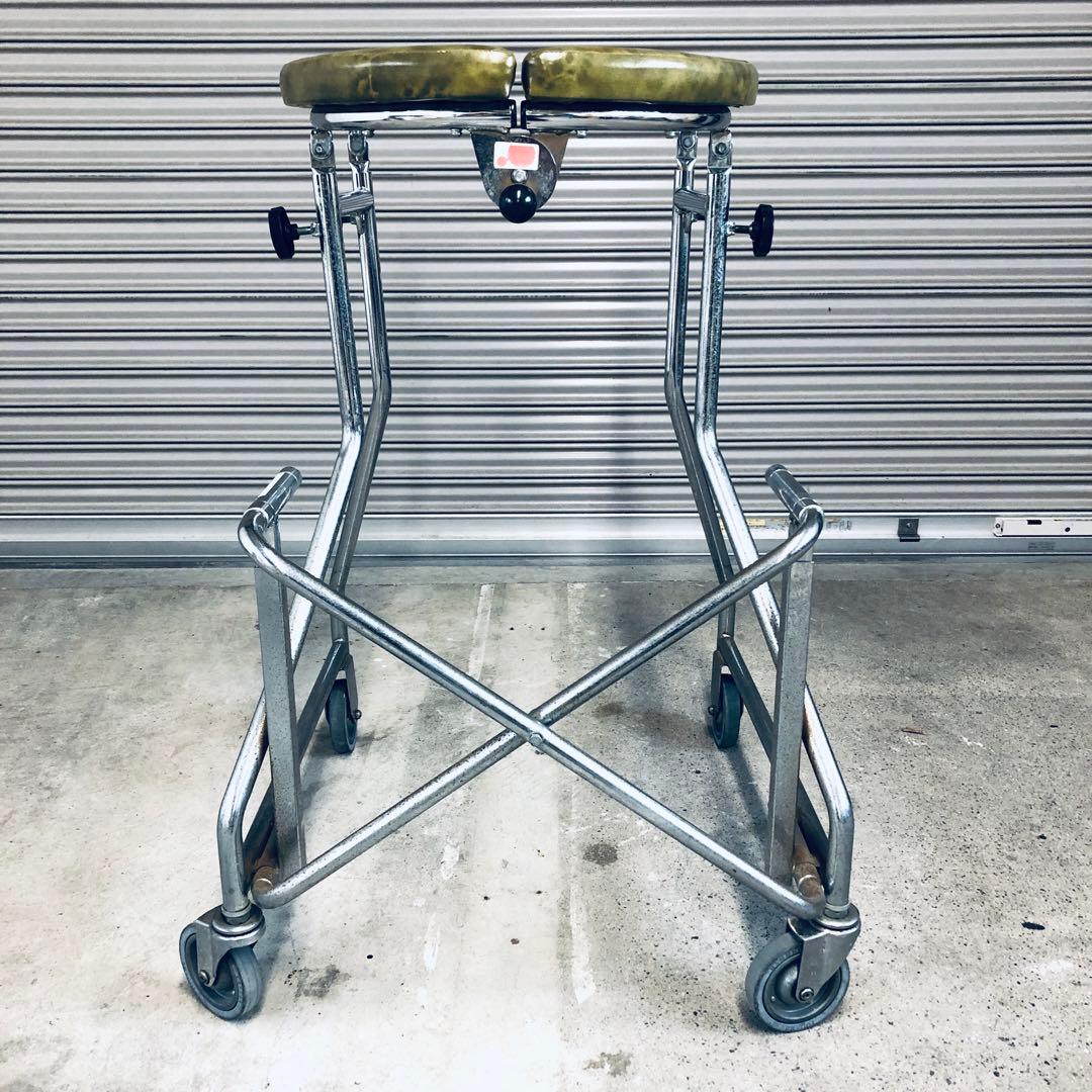 【送料無料】歩行器　介護　リハビリ　松永製作所　SM-10　折りたたみ　汚れ有り