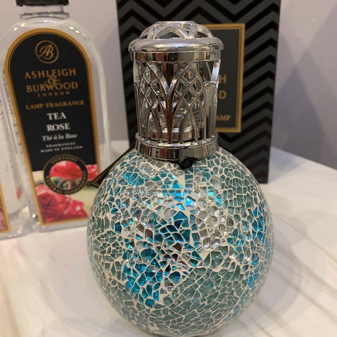 クリスタルシーズ✴︎アシュレイ＆バーウッド　フレグランスランプL・オイル2本セット