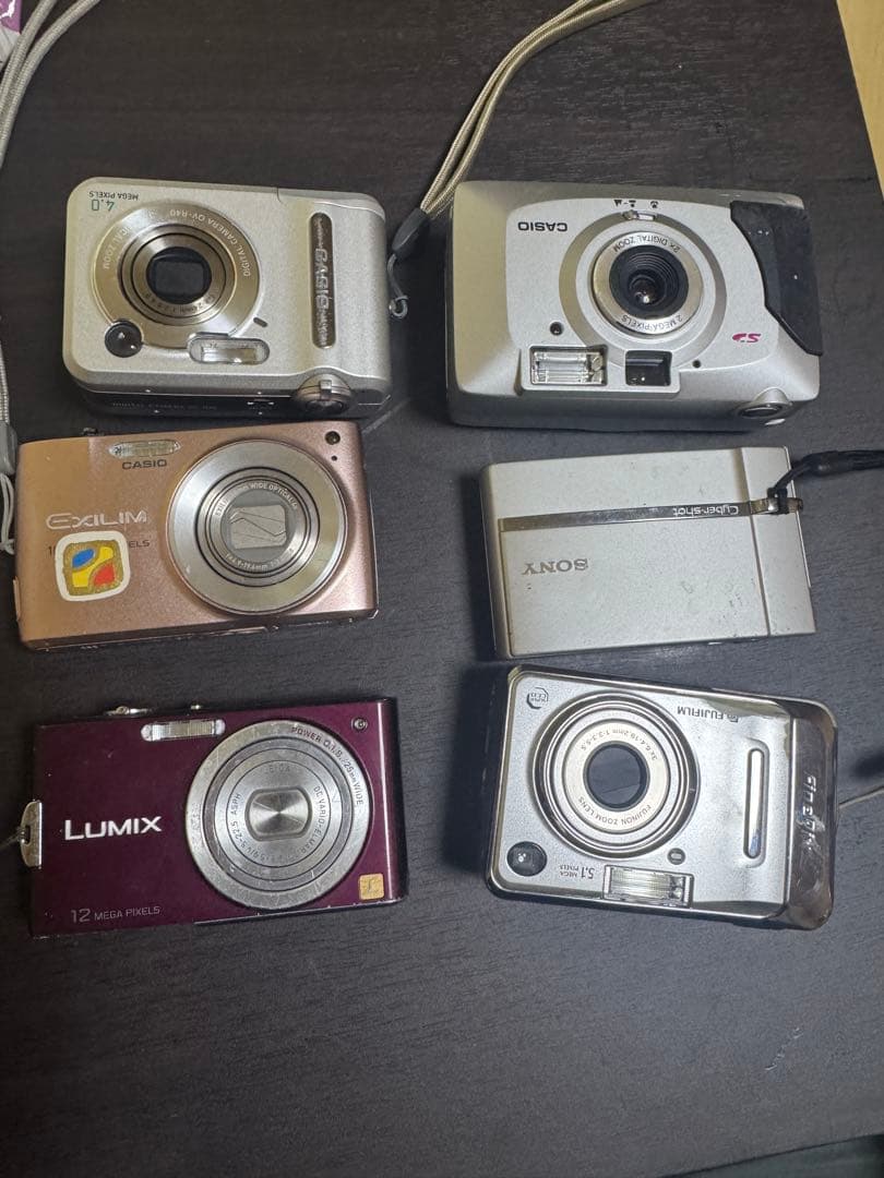 デジタルカメラ CASIO EX-Z300