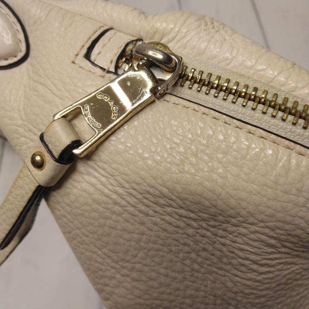 COACH　ウエストポーチ　シボ革　ロゴ　オールレザー　M1980-F48738