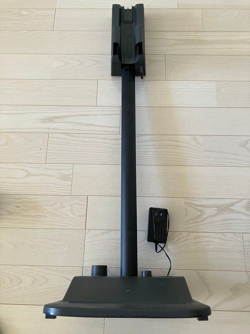 な*な様 21年製 パナソニック コードレス 掃除機 クリーナー MC-VKS8