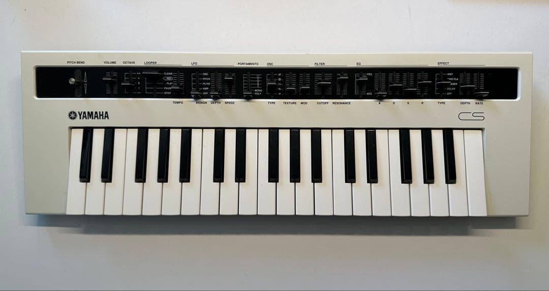 Yamaha reface CS シンセサイザー