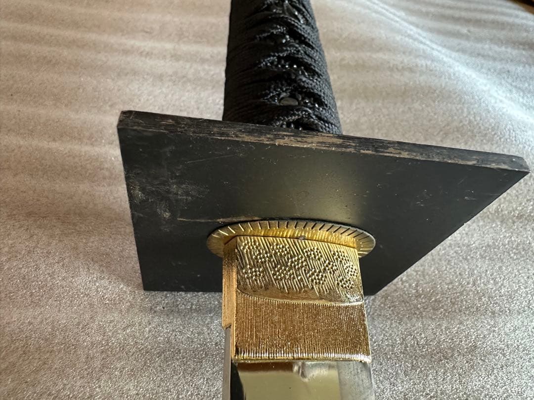 美品 模造刀 打刀 コスプレ 鞘付長さ約106cm 鉄鍔