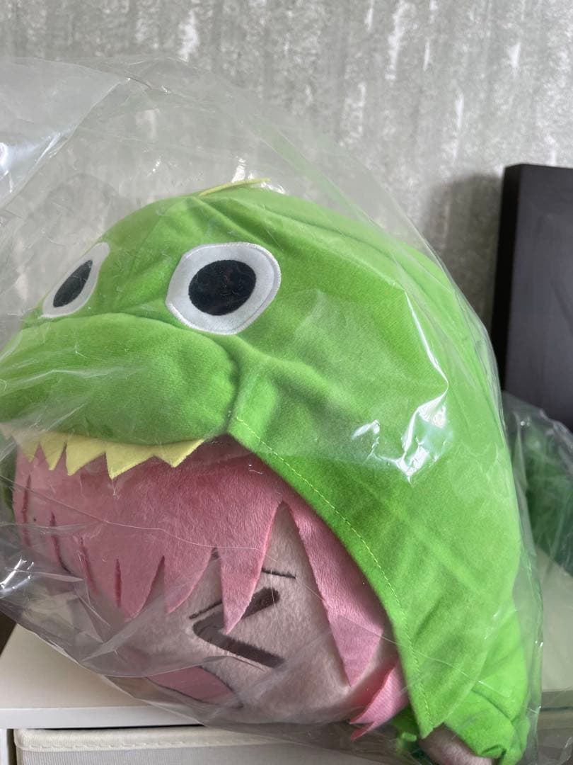 ぼっち・ざ・ろっく！後藤ひとり 寝そべりぬいぐるみ 承認欲求モンスター LL