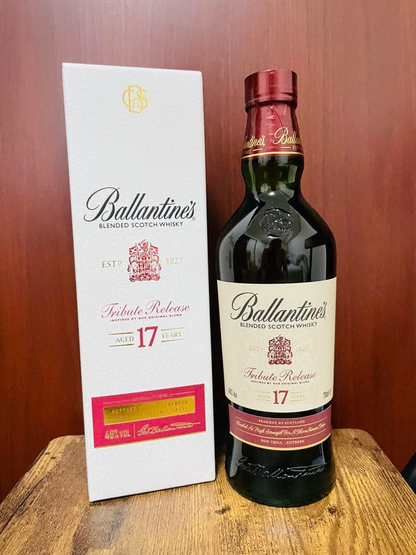 【新品】バランタイン　17年 トリビュートリリース　箱付き