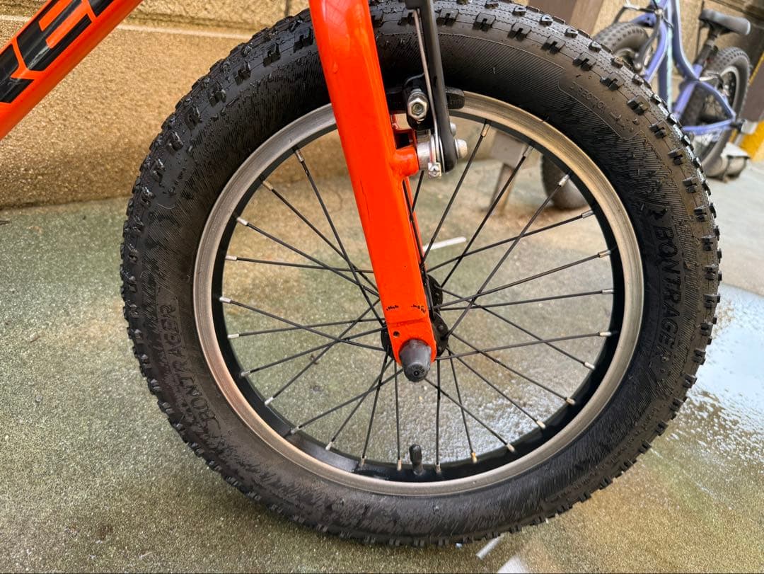 人気トレック16インチ子供車 キッズバイク　MTBトレック Precaliber