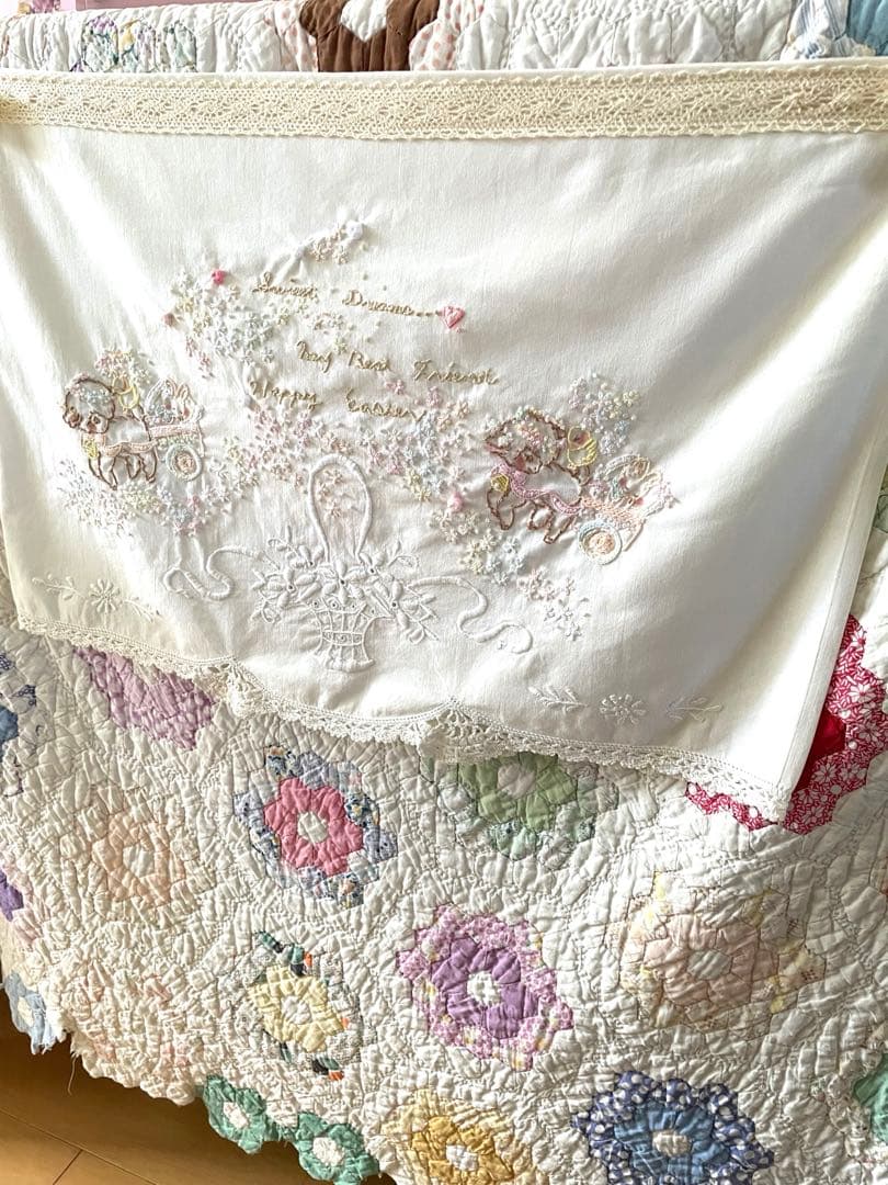 ヴィンテージクロス＆ハンドメイド刺繍アニマルちゃん·͜· ♡