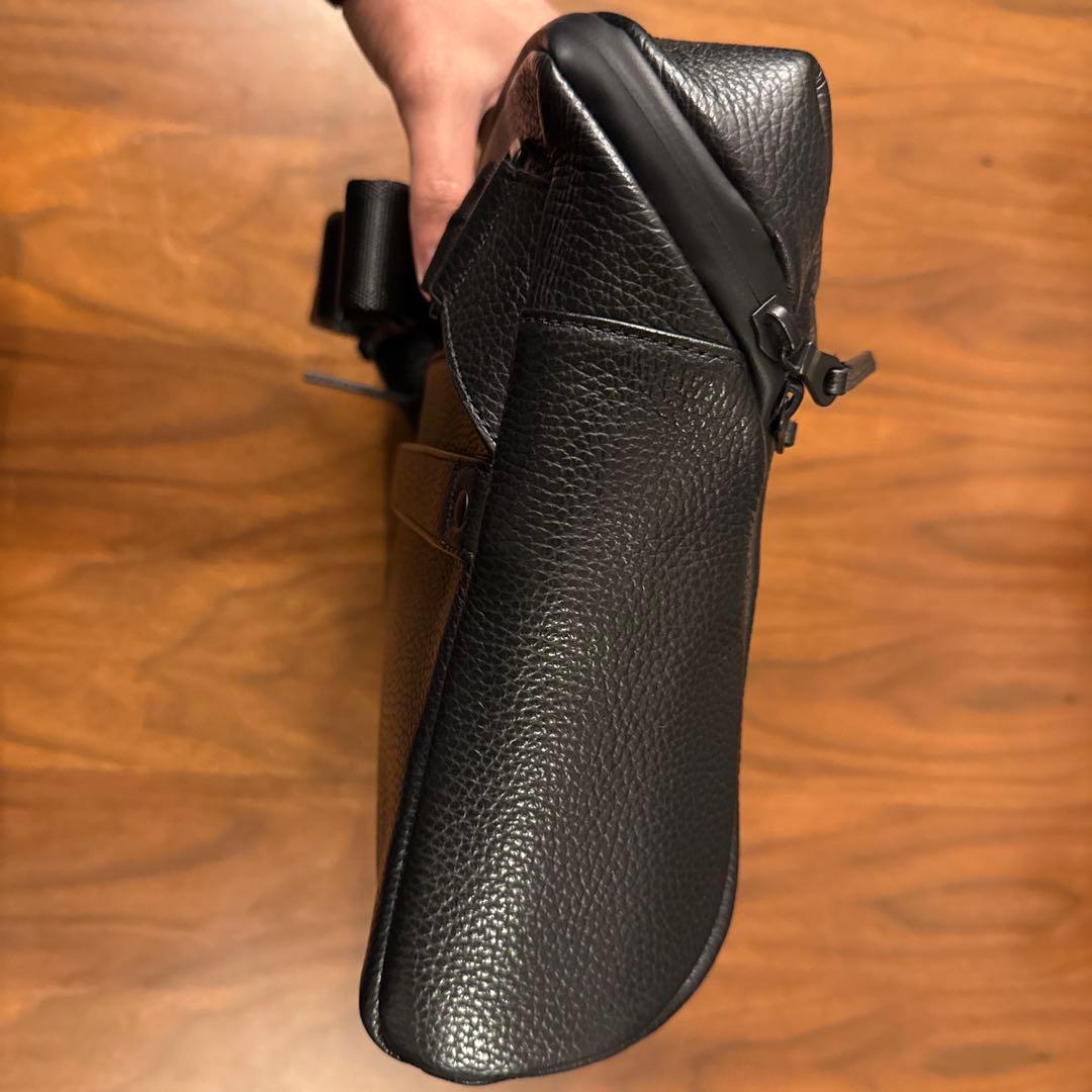 A*i様 GRAMS28 171 レザークロスボディ