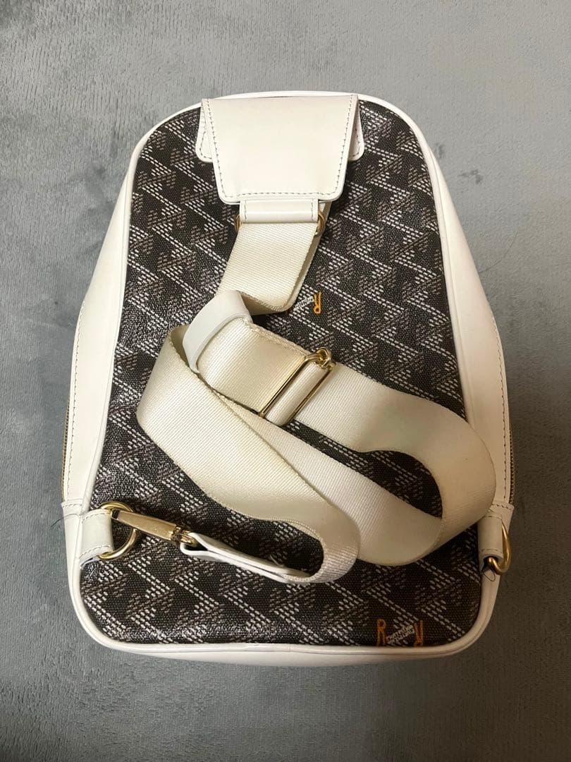 レザレクション ブランタNo.2 グレー