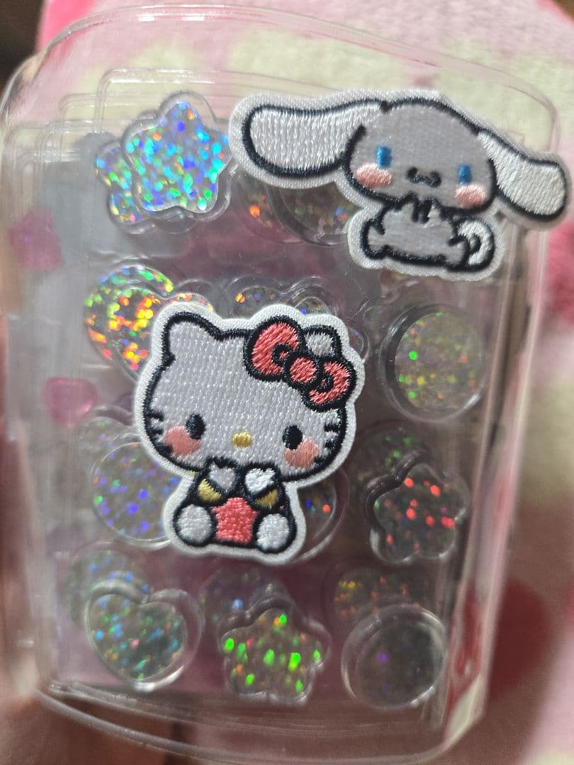 【完成品】シール帳 キティ サンリオ ボンドロ うるちゅる 正規品