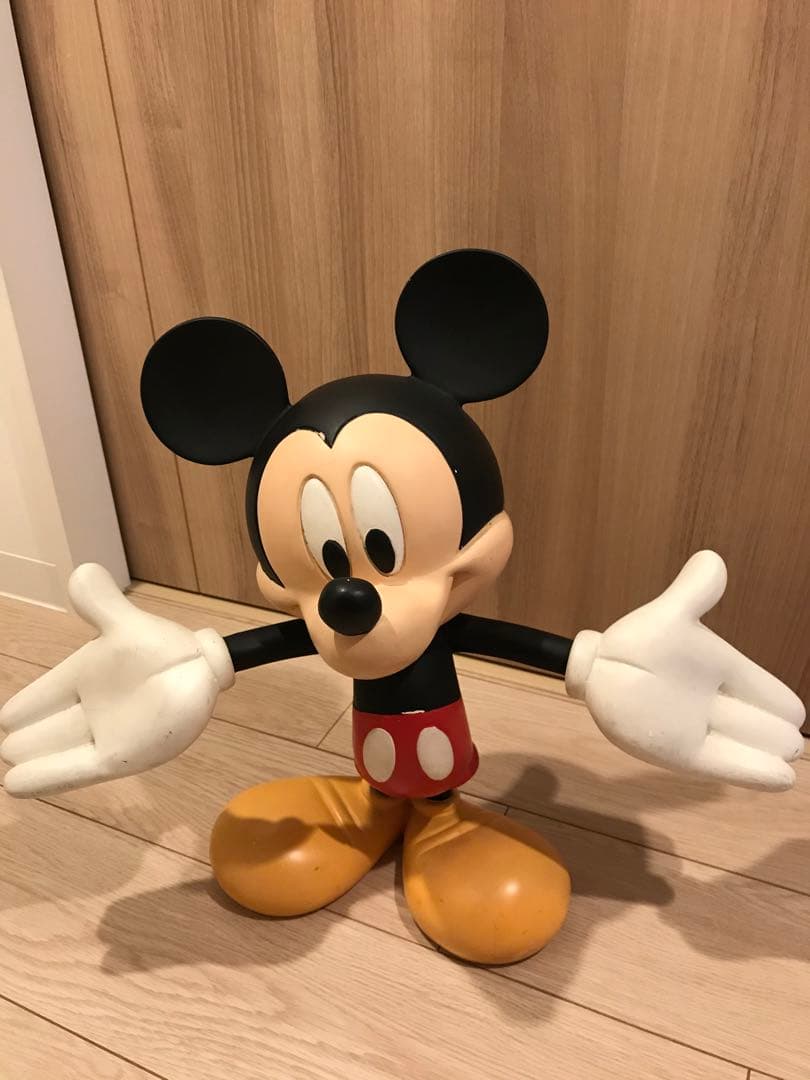 ディズニー　ミッキーマウス　特大　ビッグフィギュア　置物
