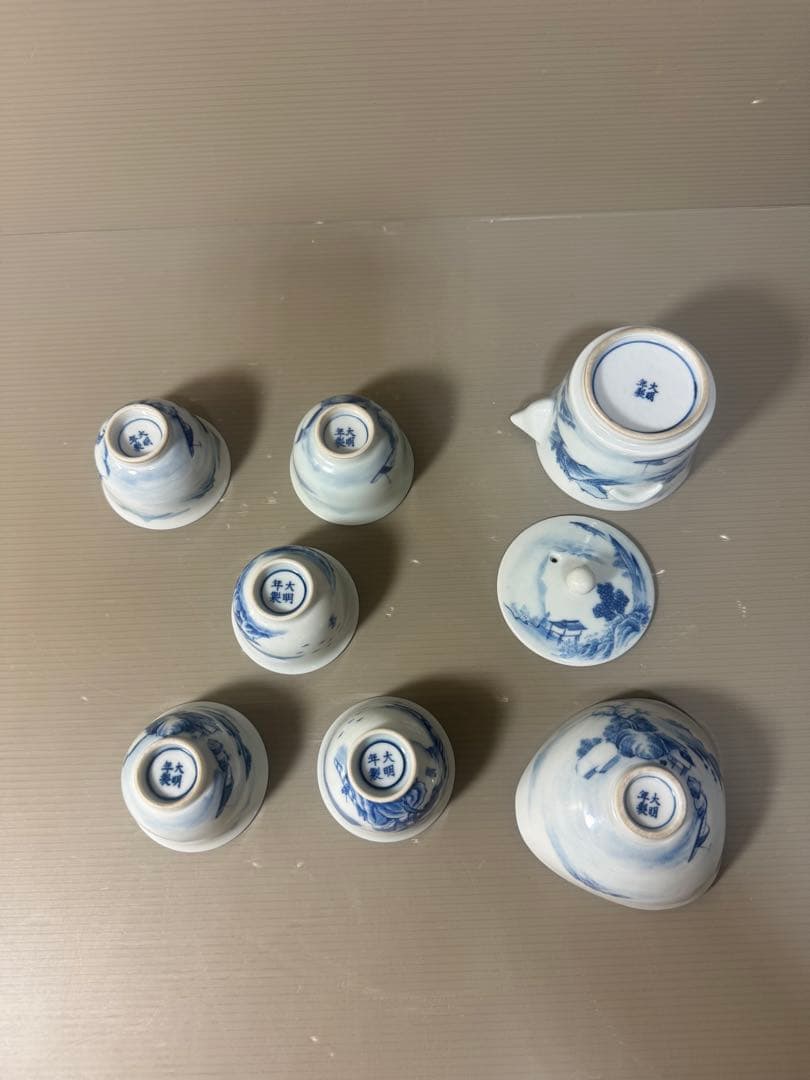 2616中国骨董　大明年製銘　染付山水茶器セット　宝瓶1客　湯冷し1客　湯呑5客