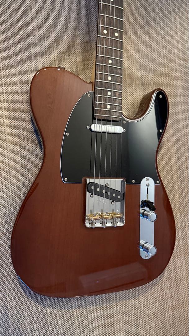 ギター Fender Hybrid II Telecaster Walnut