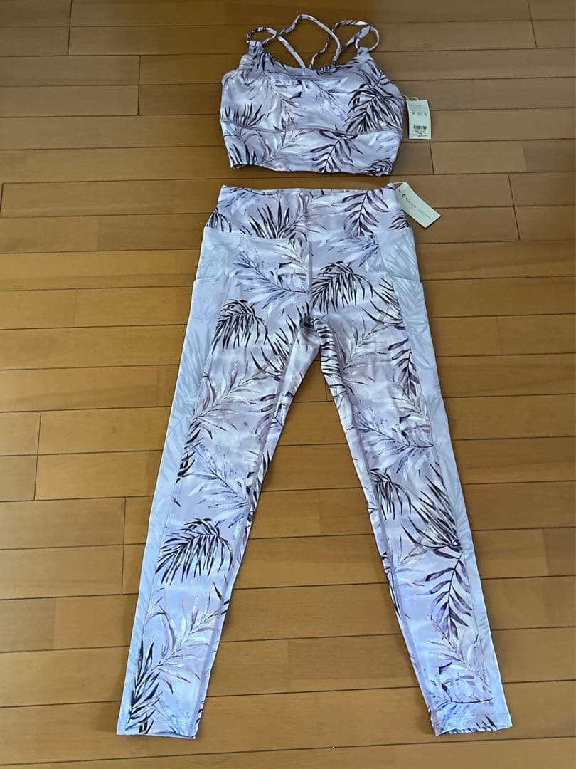 【SUKALA】ボタニカルリーフロングブラトップ&レギンスヨガウェア上下セット