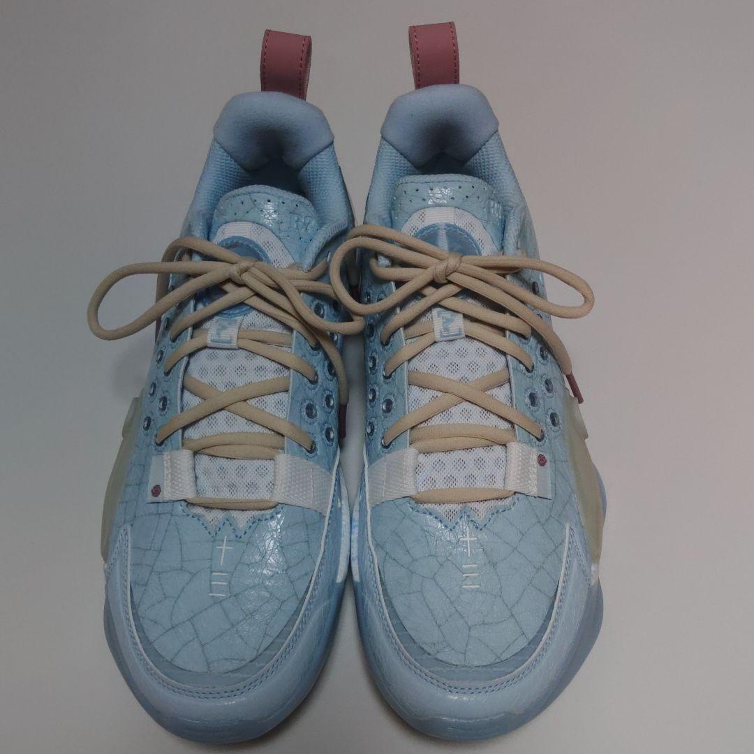 リーニン wade all city 13 バッシュ