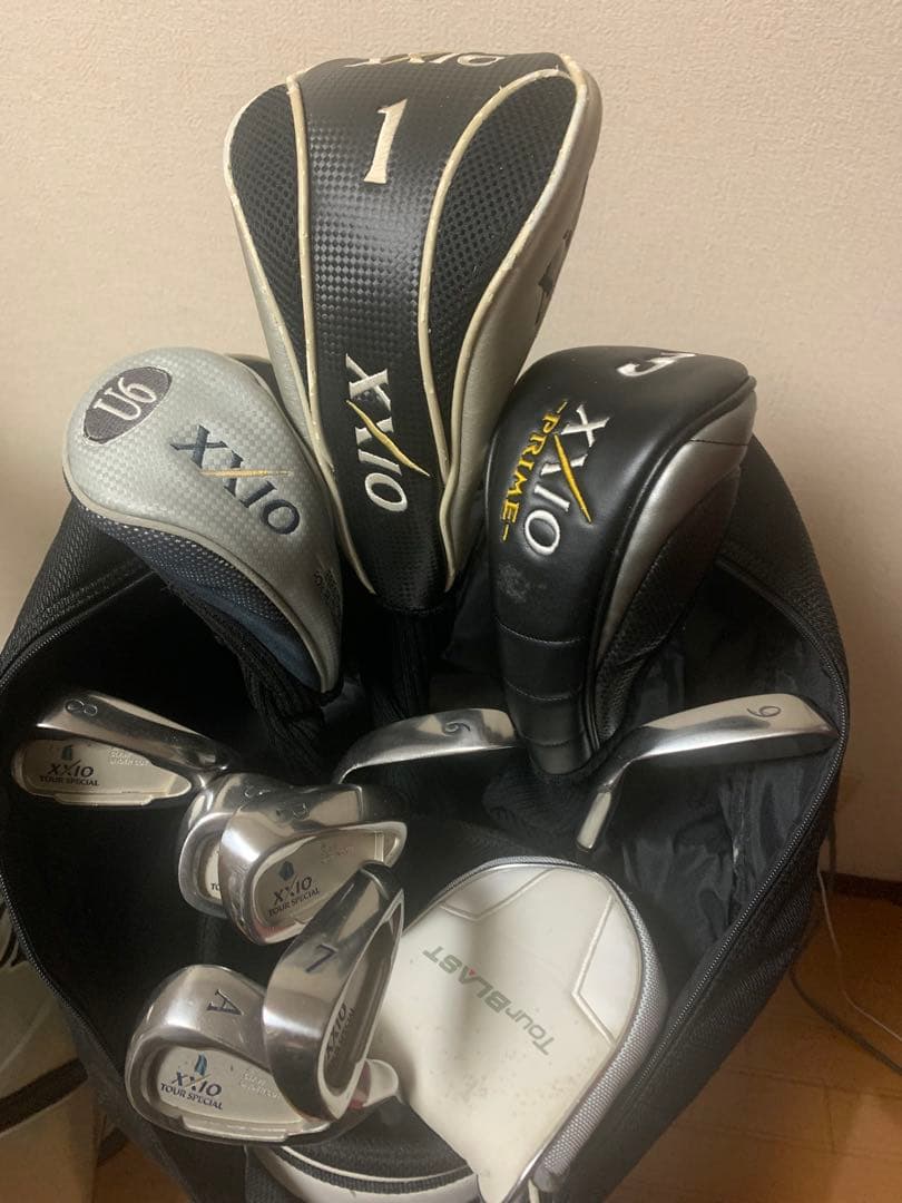 XXIO 11本 フルセット クラブセット キャディバック付き 送料無料