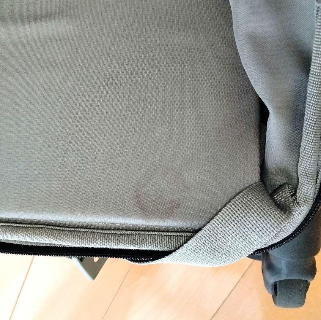 【タグ説明書カギ付き】半分の厚みで収納できるソフトキャリーケースS 36L 黒