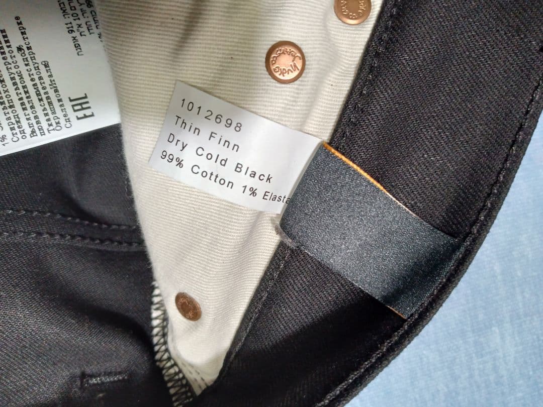 新品未使用！ヌーディジーンズ！シンフィン！スリムストレート！W30インチ