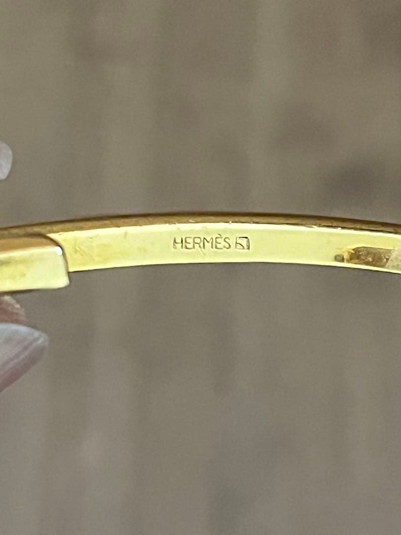 エルメス　レザーベルト　アイボリーとグレーのリバーシブル