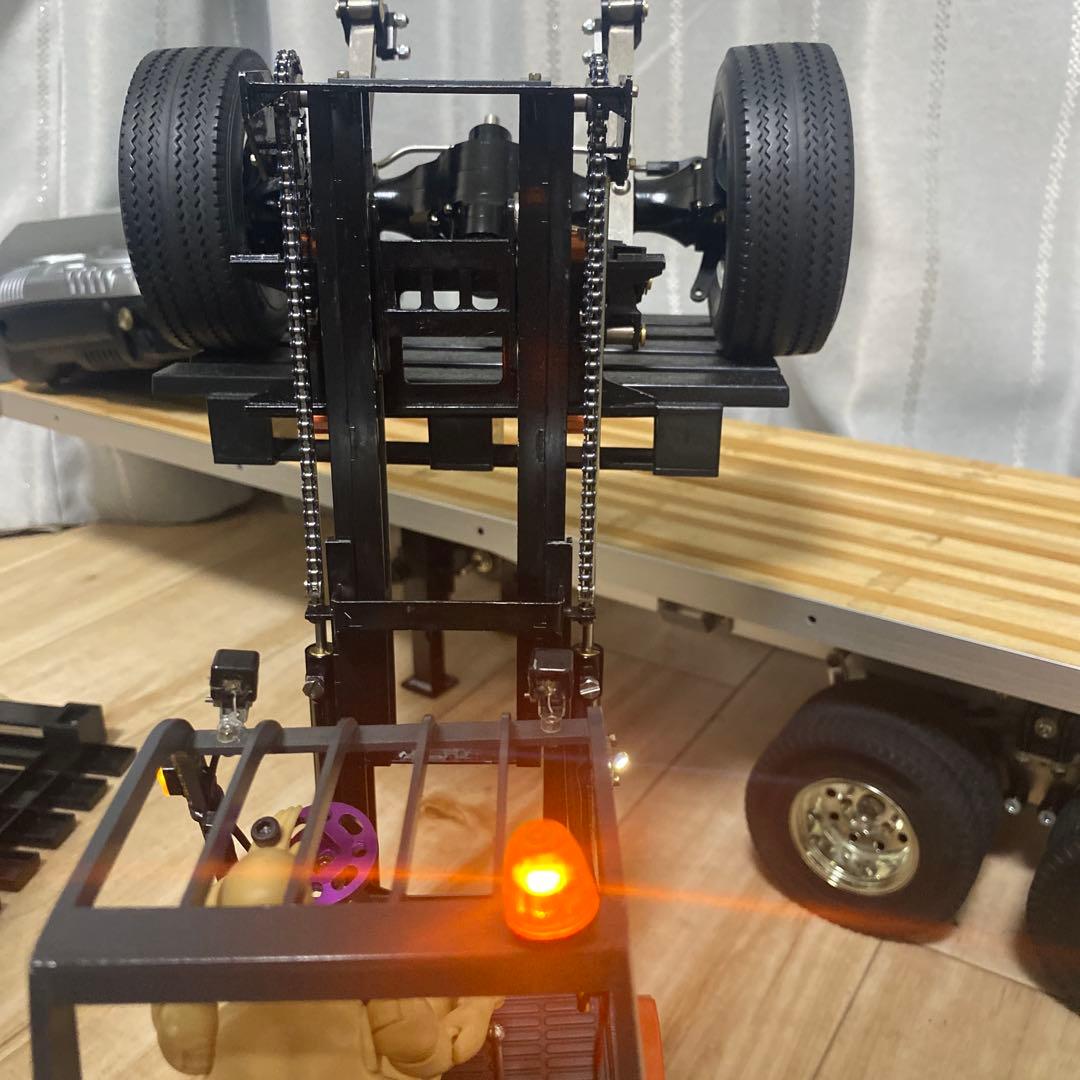 Lesu 1/14 RC油圧フォークリフト