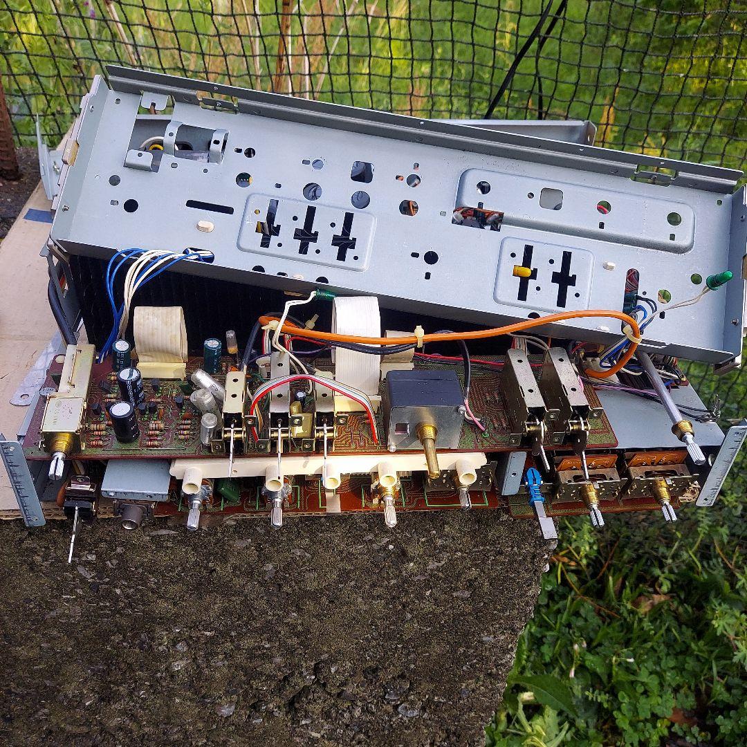 パイオニアステレオアンプA-700