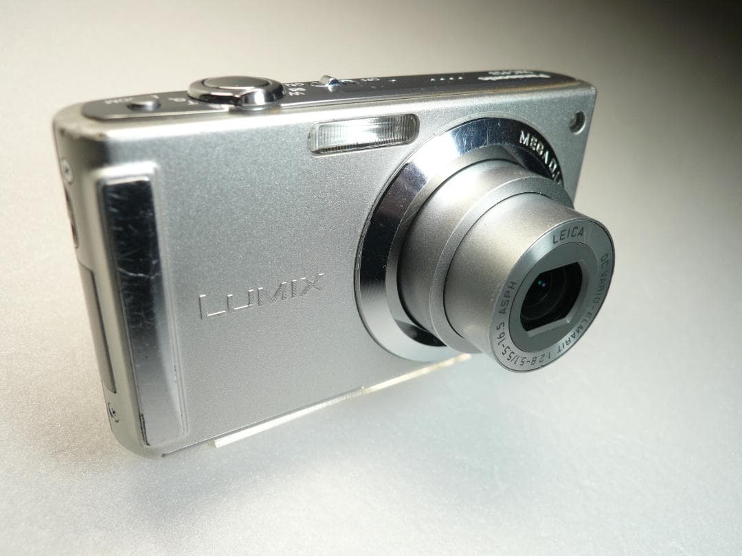 LUMIX★DMC-FS3⚠️必読有り❤️飽きの来ないシルバー⭕️安心の実働品