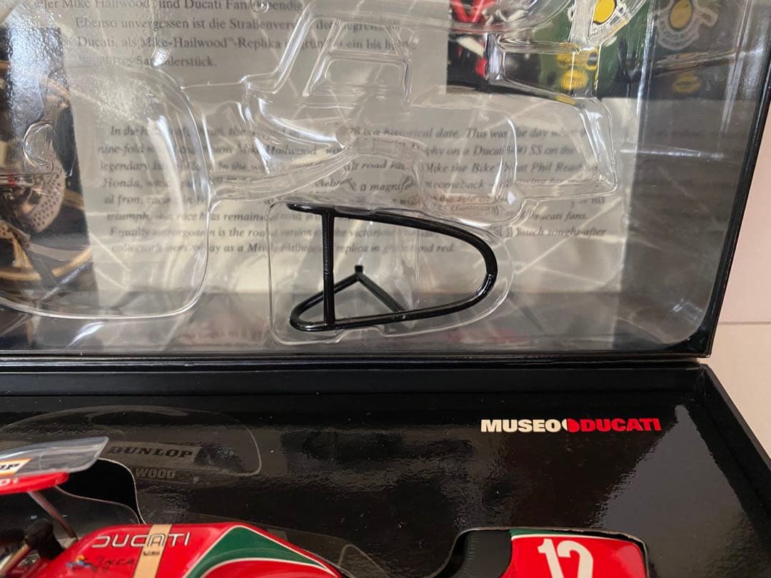 1/12 ミニチャンプス　ドウカティ 900 （難あり品）