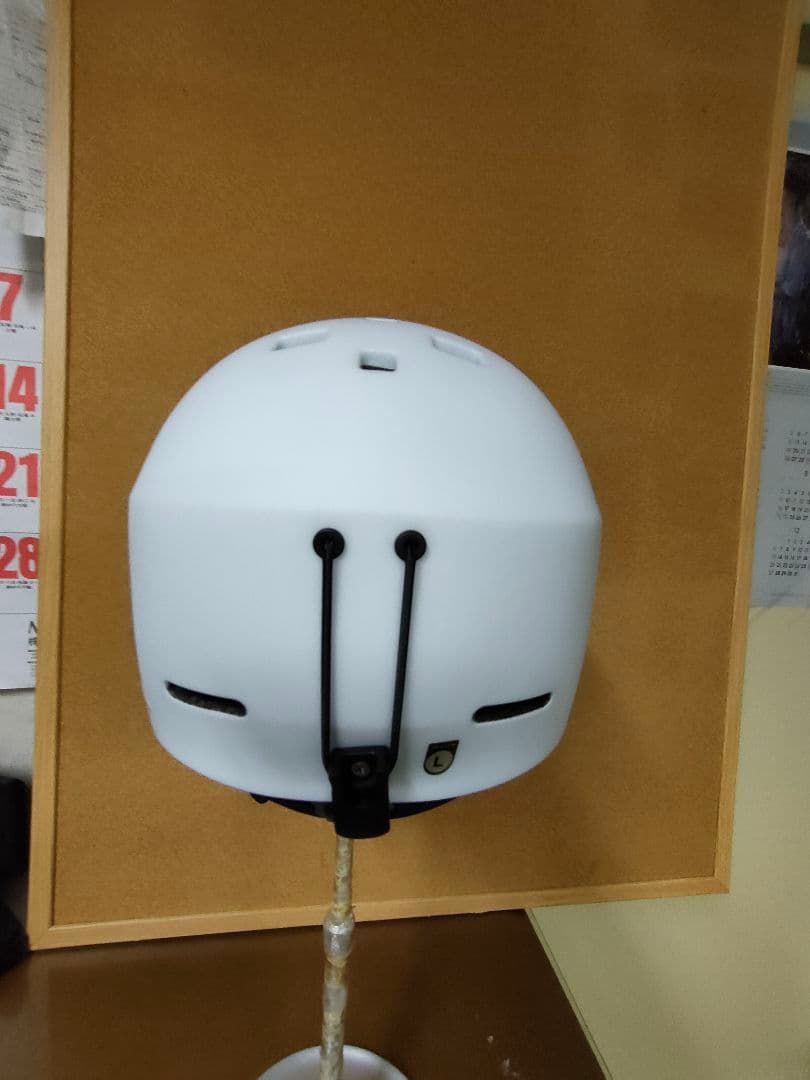 スキー用ヘルメット　大人用　 Lサイズ　58cm〜61cm